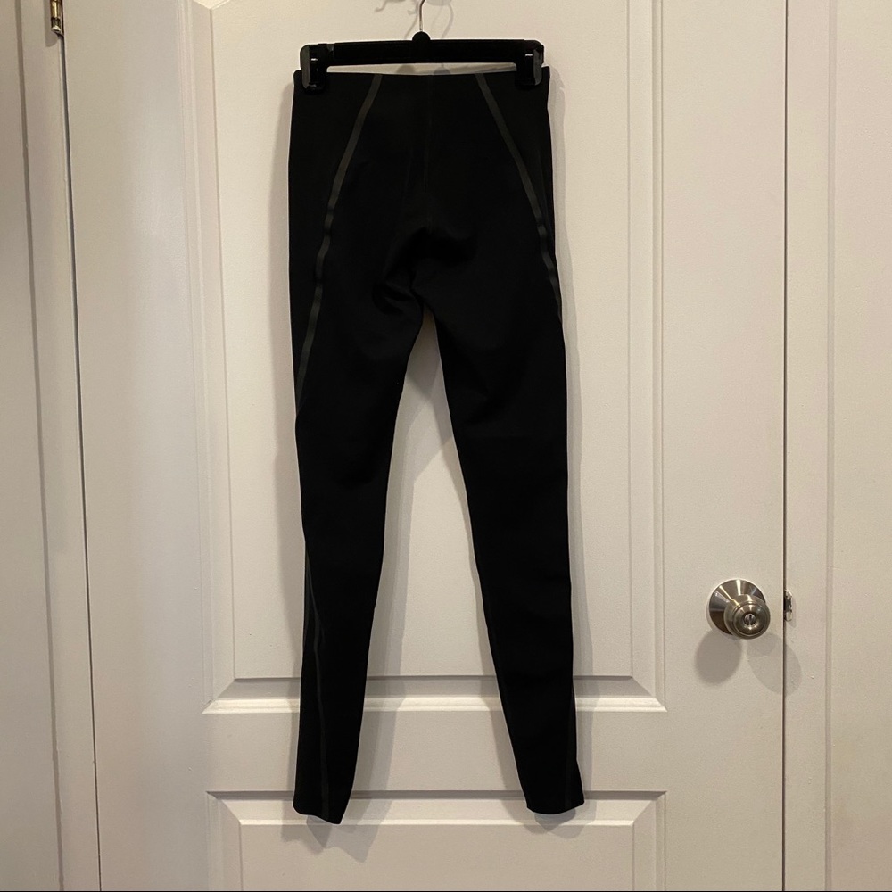 Spanx Every•Wear Mesh Contour Leggings - Picture 7 of 8